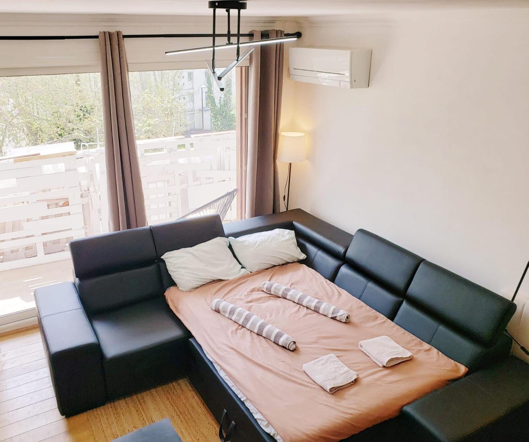 Suite From 1 To 6 - Bathtubs In Rooms - Air Conditioned Residential Appartement - Self-Arrival - Wifi - Netflix Disney - Kitchen - Laundry - Parking Avignon Exterior photo